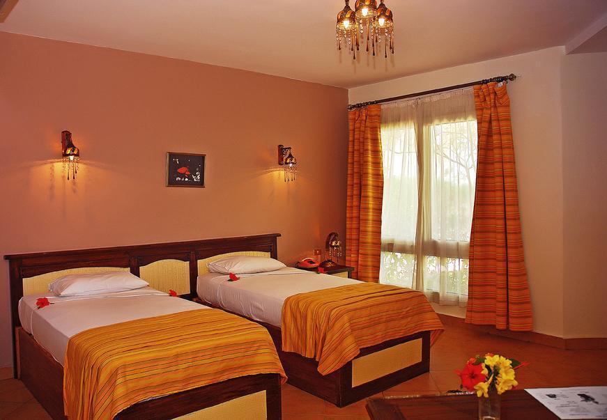 Jardins Da Balaia Hotel อัลบูเฟรา ภายนอก รูปภาพ